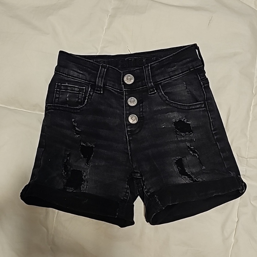 Justice Girls Youth Black Distressed Shorts Size 7, high rise, snap buttons